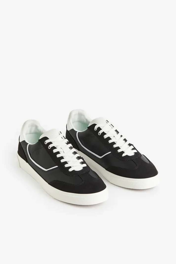 Sneakers - obrazek 3